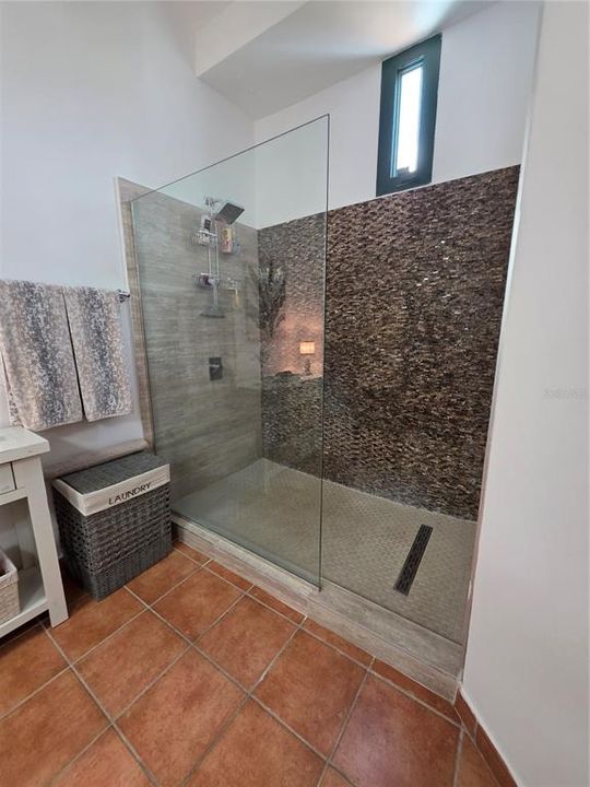 For Rent: $3,500 (2 beds, 2 baths, 1772 Square Feet)