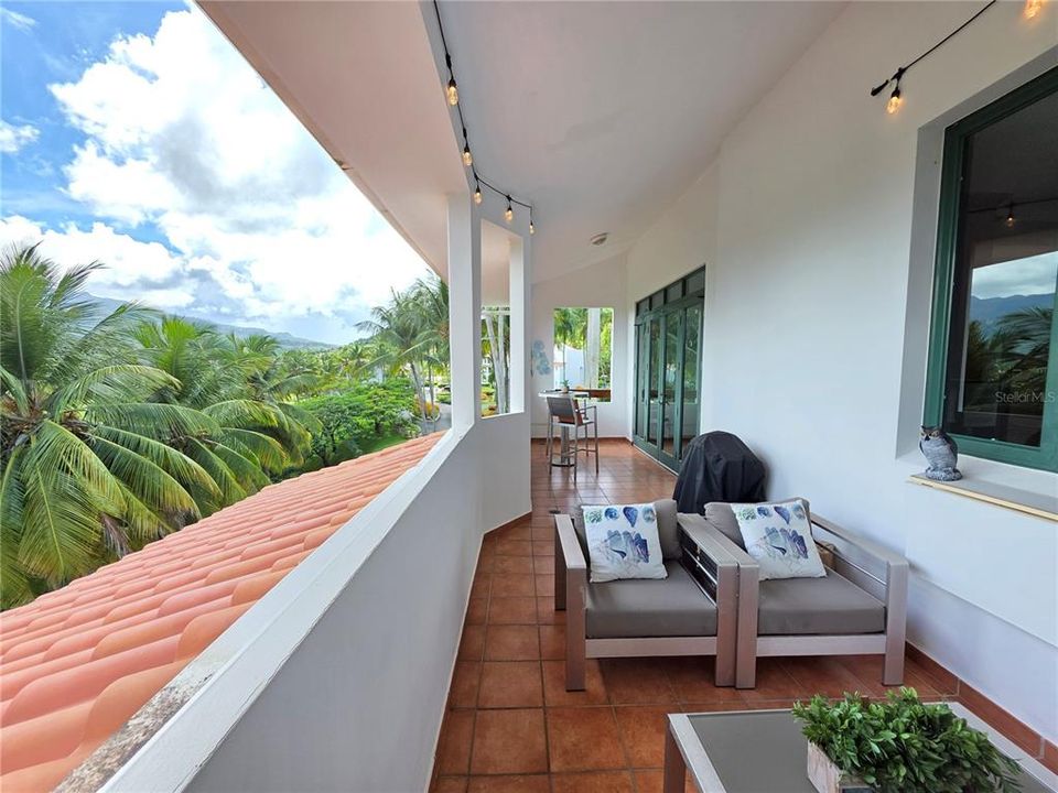 For Rent: $3,500 (2 beds, 2 baths, 1772 Square Feet)