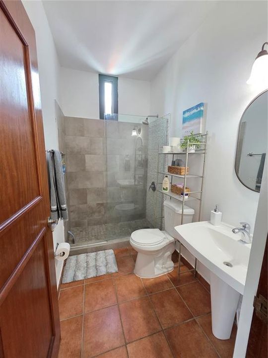 For Rent: $3,500 (2 beds, 2 baths, 1772 Square Feet)