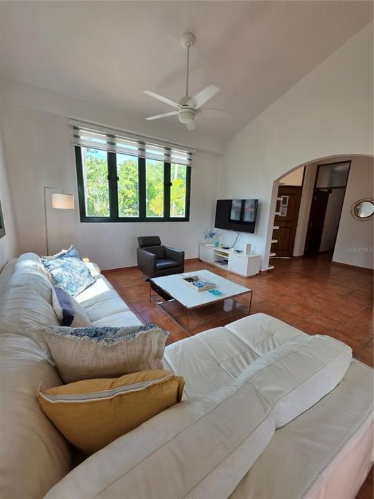 For Rent: $3,500 (2 beds, 2 baths, 1772 Square Feet)