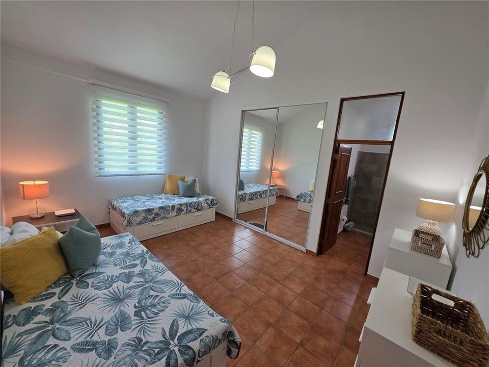 For Rent: $3,500 (2 beds, 2 baths, 1772 Square Feet)