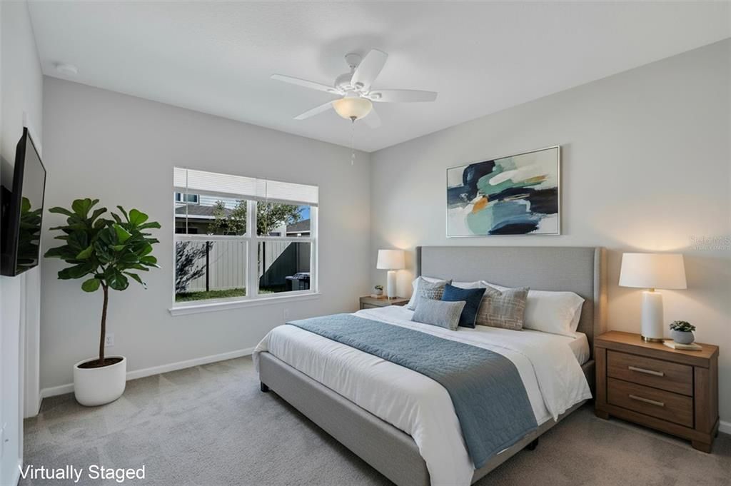 Activo con contrato: $2,300 (3 camas, 2 baños, 1492 Pies cuadrados)