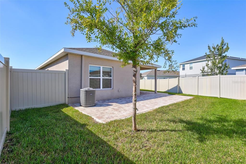 Activo con contrato: $2,300 (3 camas, 2 baños, 1492 Pies cuadrados)