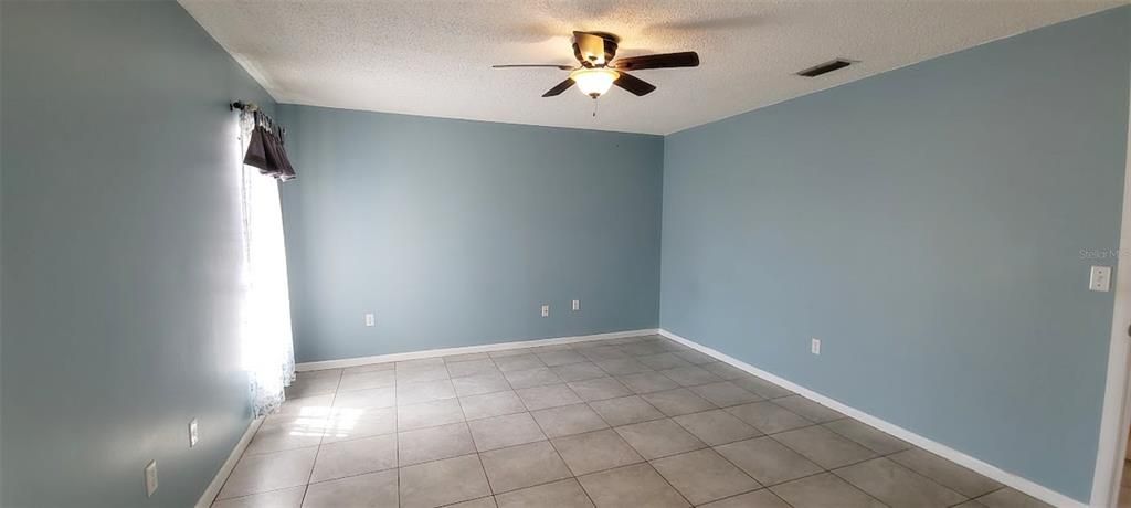 For Sale: $244,900 (3 beds, 2 baths, 1706 Square Feet)