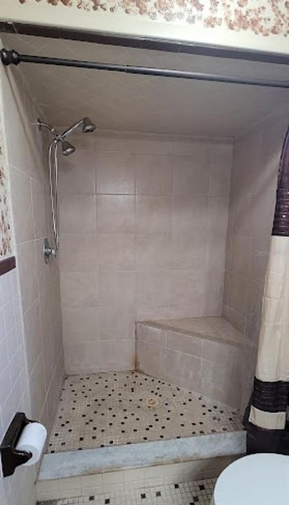 For Sale: $244,900 (3 beds, 2 baths, 1706 Square Feet)