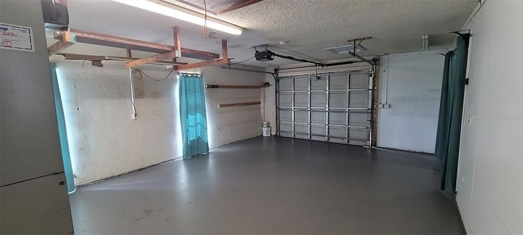 For Sale: $244,900 (3 beds, 2 baths, 1706 Square Feet)