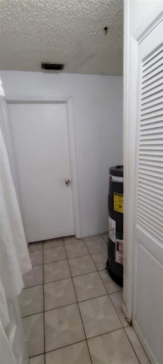 For Sale: $244,900 (3 beds, 2 baths, 1706 Square Feet)