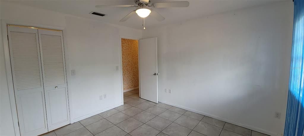 For Sale: $244,900 (3 beds, 2 baths, 1706 Square Feet)