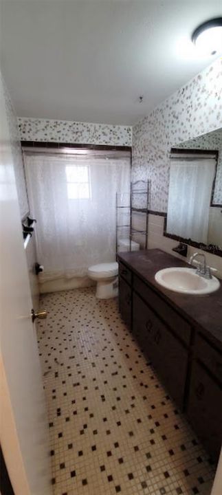 For Sale: $244,900 (3 beds, 2 baths, 1706 Square Feet)