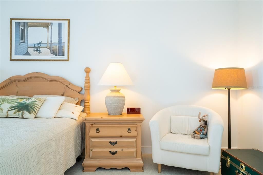 For Sale: $631,400 (2 beds, 2 baths, 1057 Square Feet)