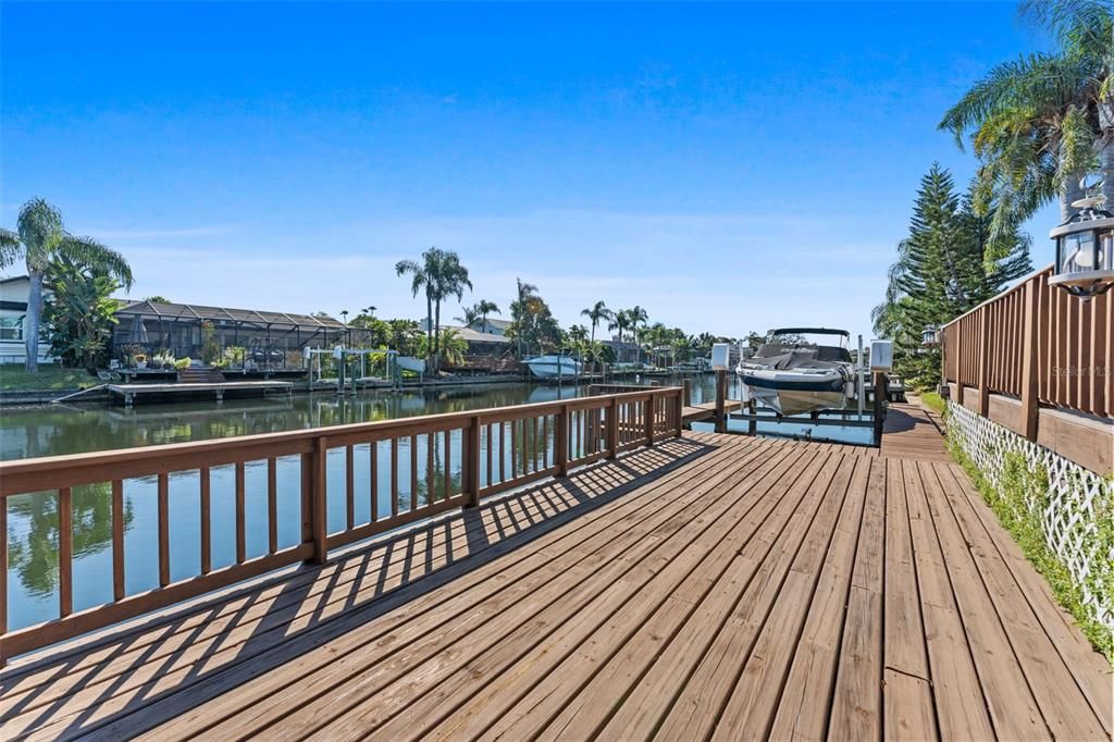 For Sale: $879,000 (4 beds, 2 baths, 2279 Square Feet)