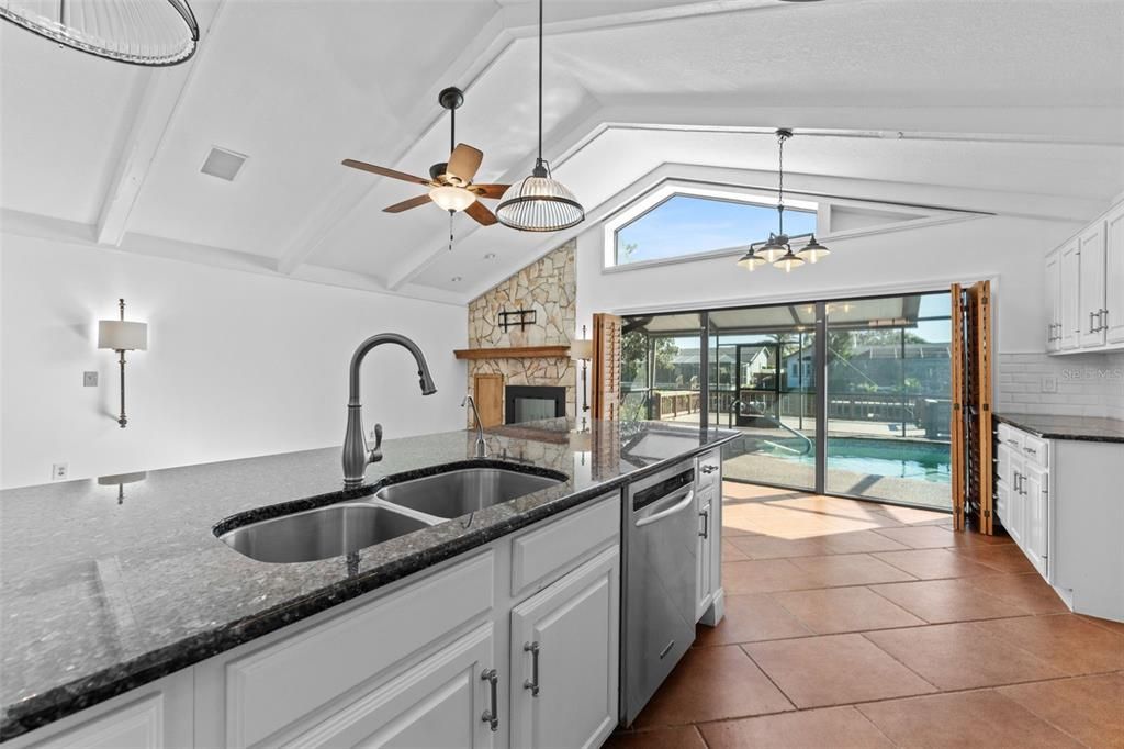 For Sale: $879,000 (4 beds, 2 baths, 2279 Square Feet)