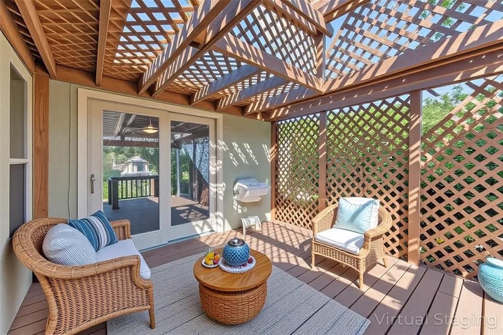 For Sale: $879,000 (4 beds, 2 baths, 2279 Square Feet)