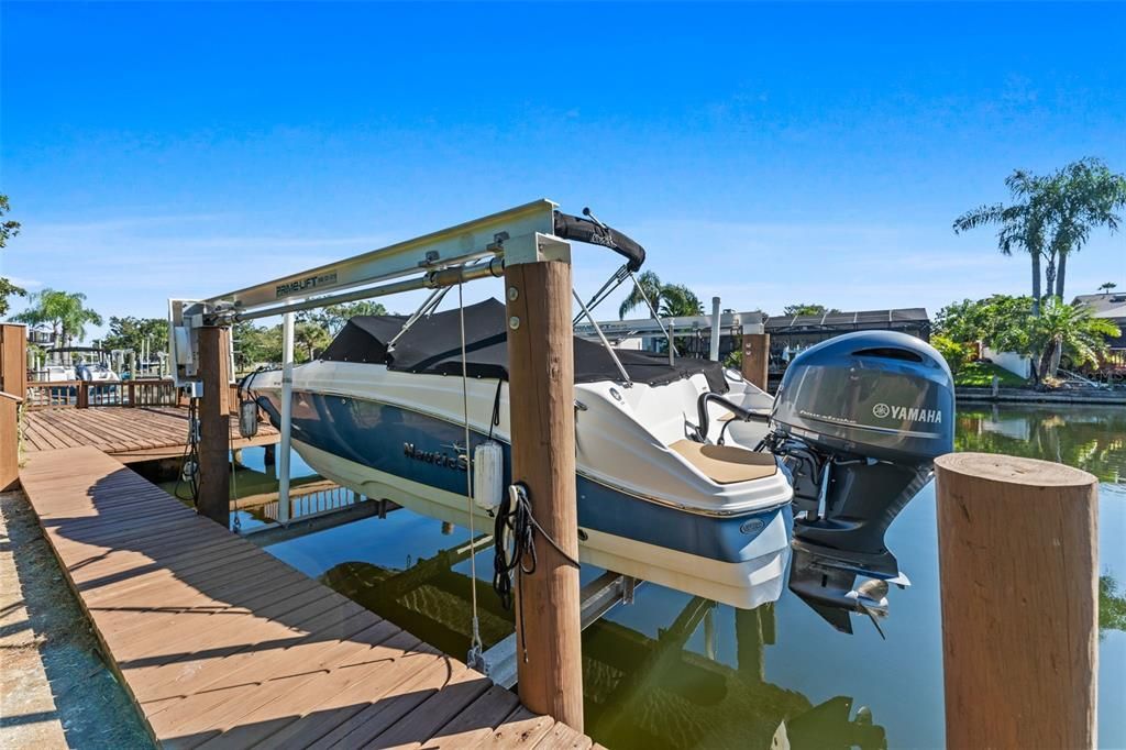 For Sale: $879,000 (4 beds, 2 baths, 2279 Square Feet)