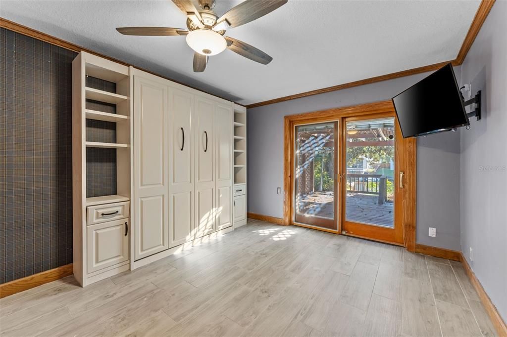 For Sale: $879,000 (4 beds, 2 baths, 2279 Square Feet)