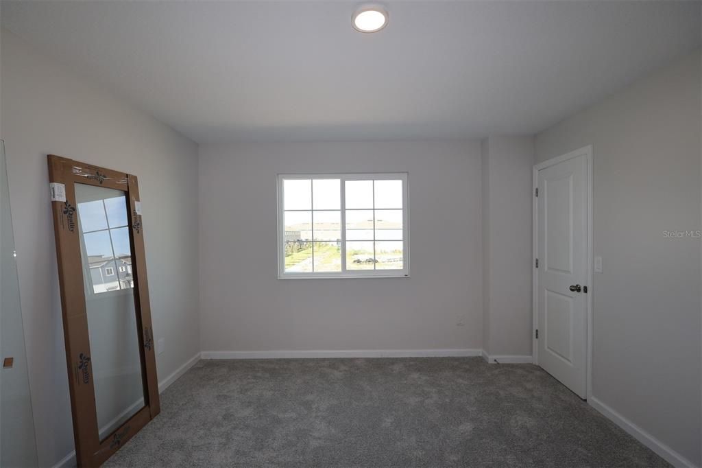 En Venta: $416,990 (3 camas, 2 baños, 1379 Pies cuadrados)