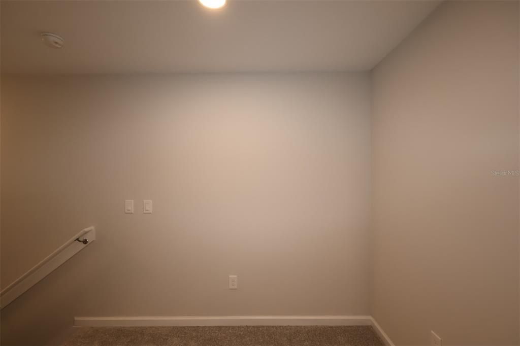 En Venta: $416,990 (3 camas, 2 baños, 1379 Pies cuadrados)