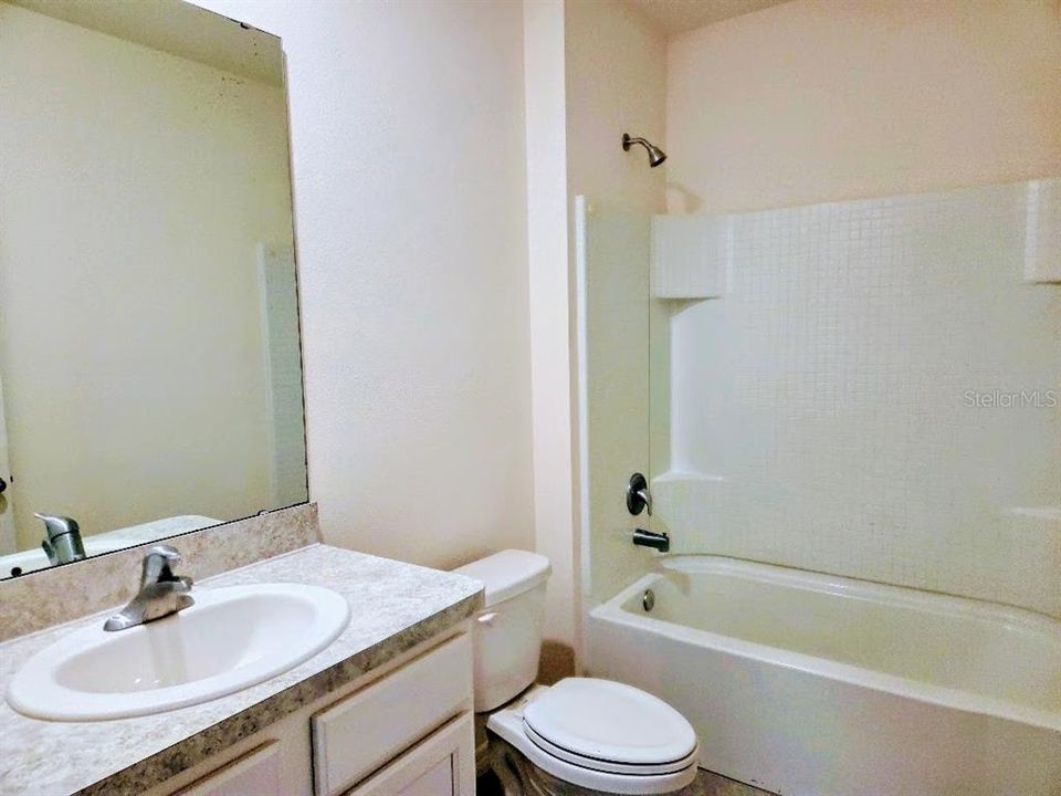 En Renta: $2,400 (4 camas, 2 baños, 1867 Pies cuadrados)