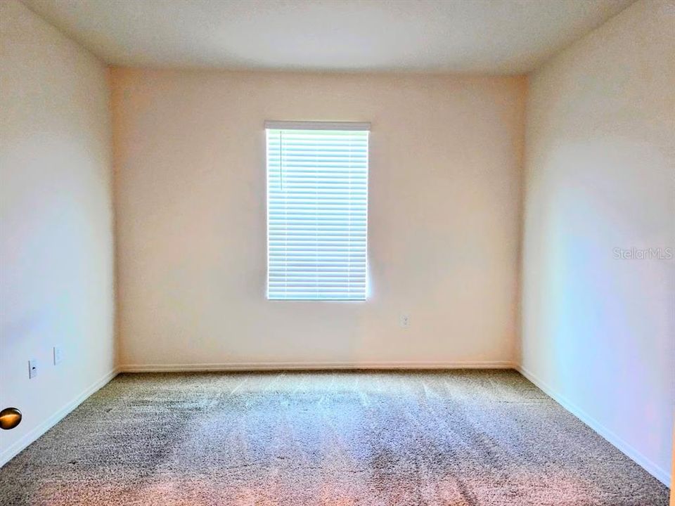 En Renta: $2,400 (4 camas, 2 baños, 1867 Pies cuadrados)