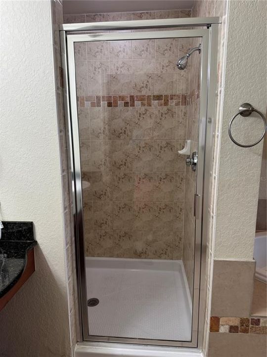 На продажу: $219,000 (3 спален, 2 ванн, 1231 Квадратных фут)