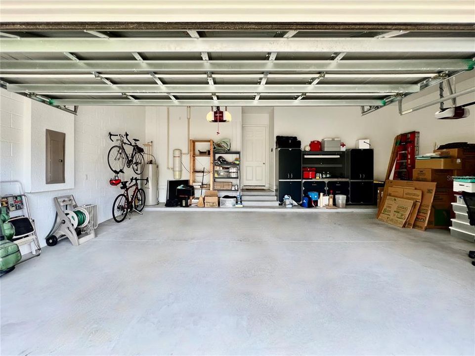 For Sale: $1,188,500 (4 beds, 2 baths, 3078 Square Feet)