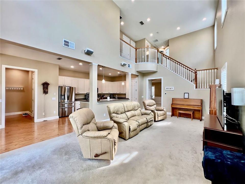 For Sale: $1,188,500 (4 beds, 2 baths, 3078 Square Feet)