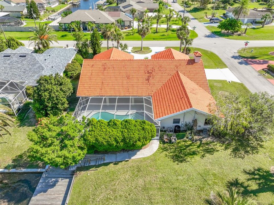 Под контрактом: $638,499 (4 спален, 3 ванн, 2916 Квадратных фут)