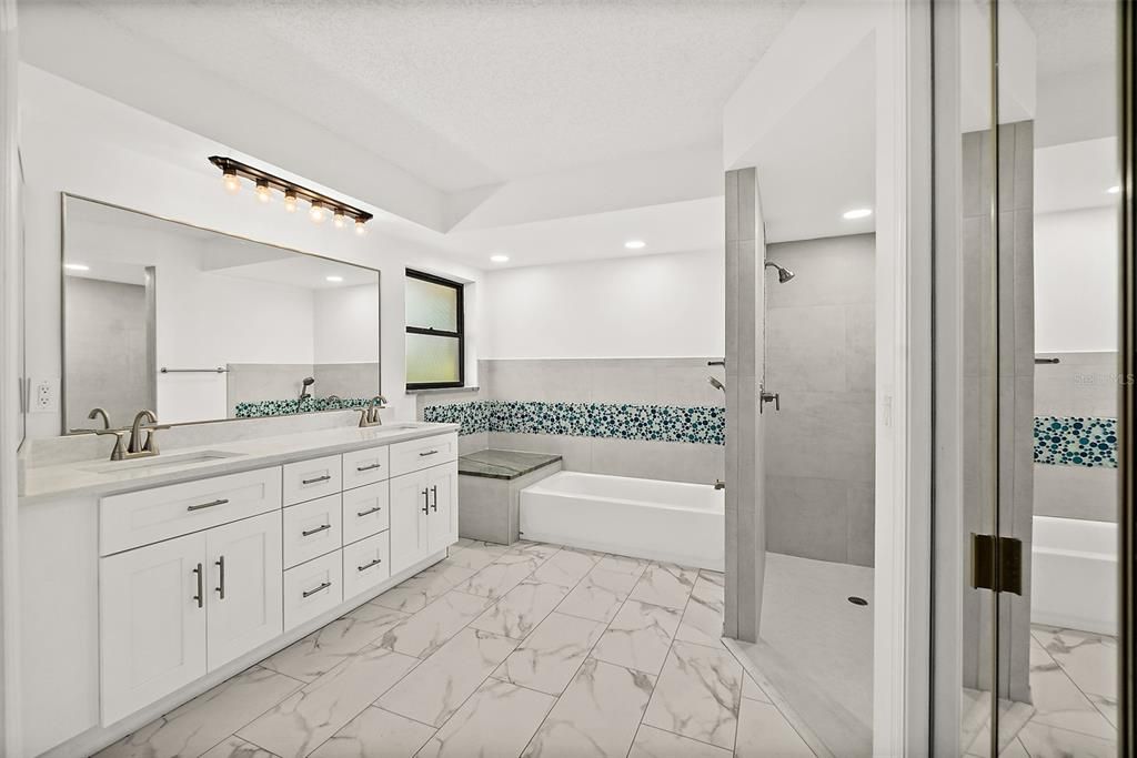 Под контрактом: $638,499 (4 спален, 3 ванн, 2916 Квадратных фут)