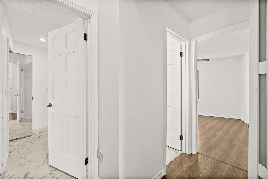 Под контрактом: $638,499 (4 спален, 3 ванн, 2916 Квадратных фут)