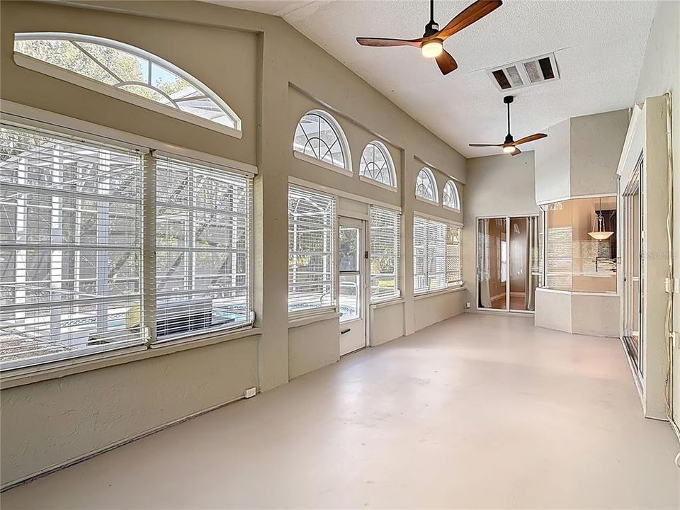 For Sale: $456,900 (3 beds, 2 baths, 1848 Square Feet)