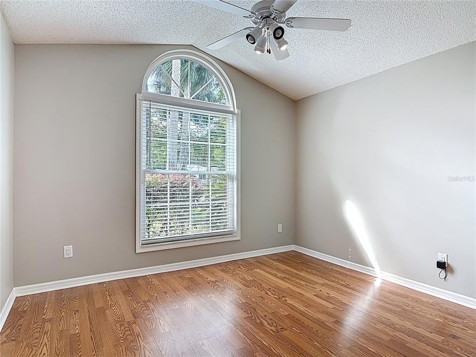 For Sale: $456,900 (3 beds, 2 baths, 1848 Square Feet)