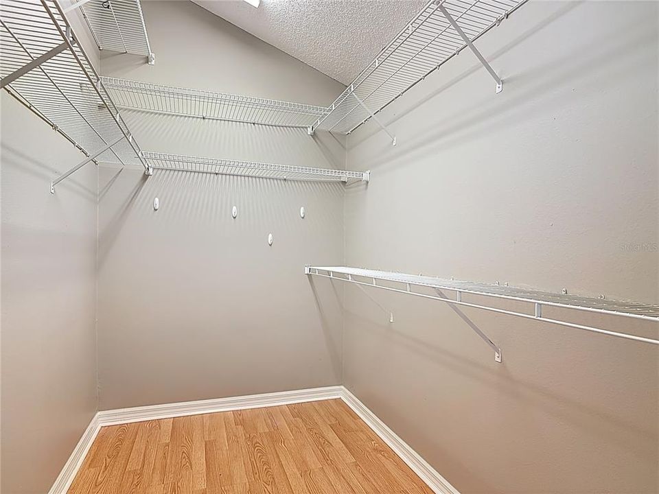 For Sale: $456,900 (3 beds, 2 baths, 1848 Square Feet)