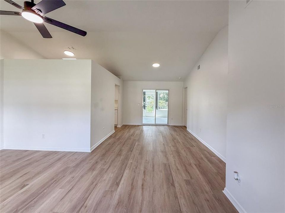 待售: $309,900 (3 贝兹, 2 浴室, 1786 平方英尺)