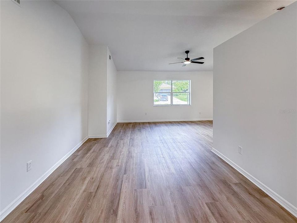 待售: $309,900 (3 贝兹, 2 浴室, 1786 平方英尺)