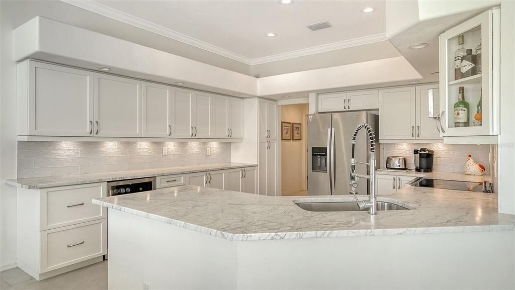 For Sale: $1,095,000 (3 beds, 2 baths, 2228 Square Feet)