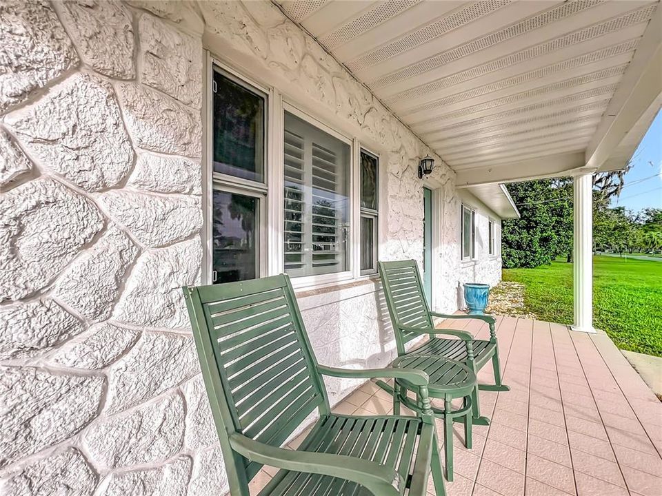 待售: $575,000 (3 贝兹, 2 浴室, 1560 平方英尺)