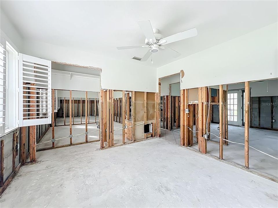 待售: $575,000 (3 贝兹, 2 浴室, 1560 平方英尺)