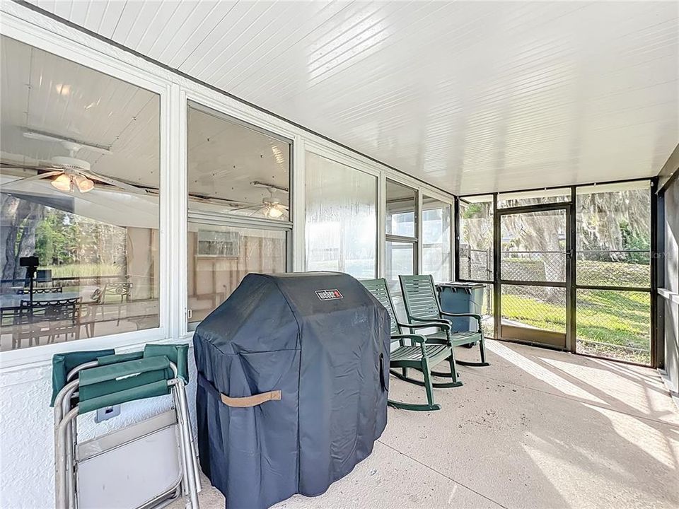 待售: $575,000 (3 贝兹, 2 浴室, 1560 平方英尺)