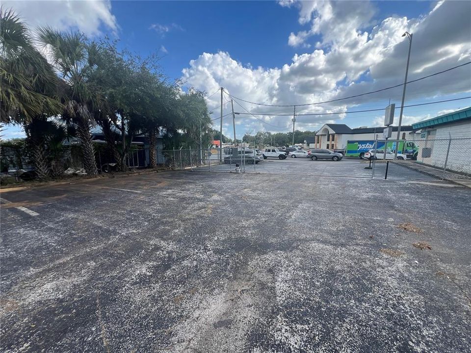 待售: $719,000 (0 贝兹, 0 浴室, 2416 平方英尺)