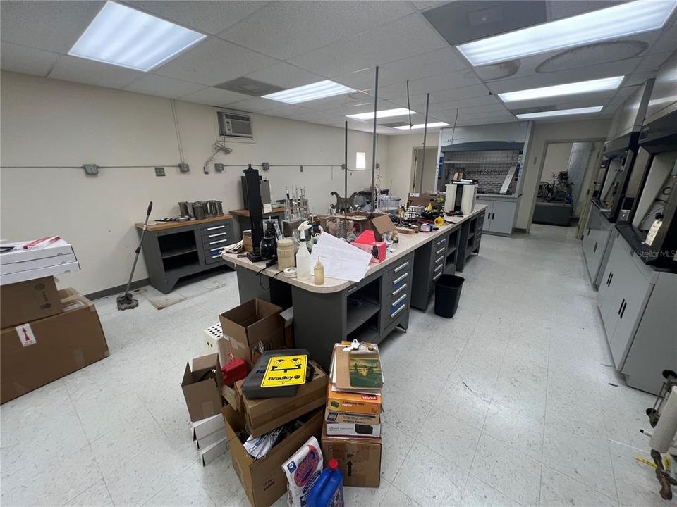 待售: $719,000 (0 贝兹, 0 浴室, 2416 平方英尺)