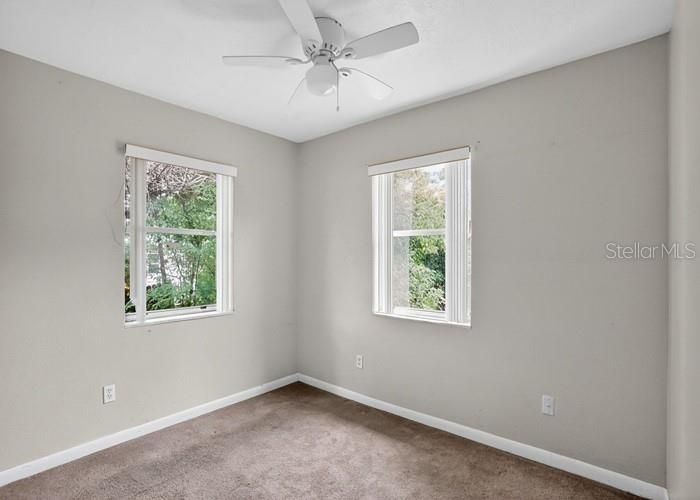 На продажу: $192,920 (2 спален, 1 ванн, 874 Квадратных фут)