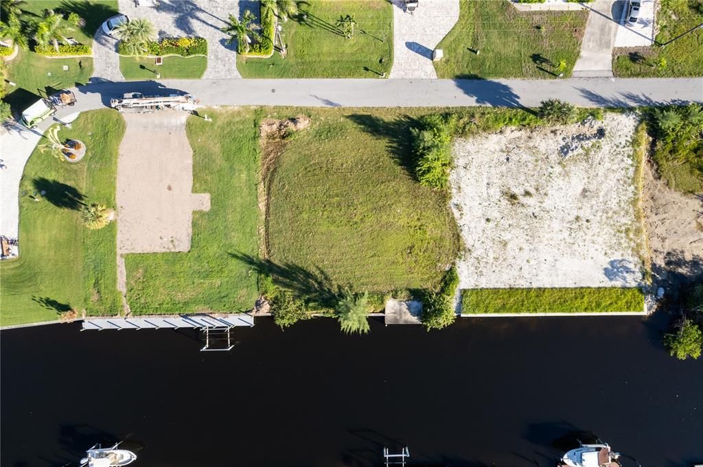 En Venta: $249,900 (0.25 acres)