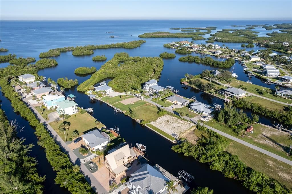 En Venta: $249,900 (0.25 acres)