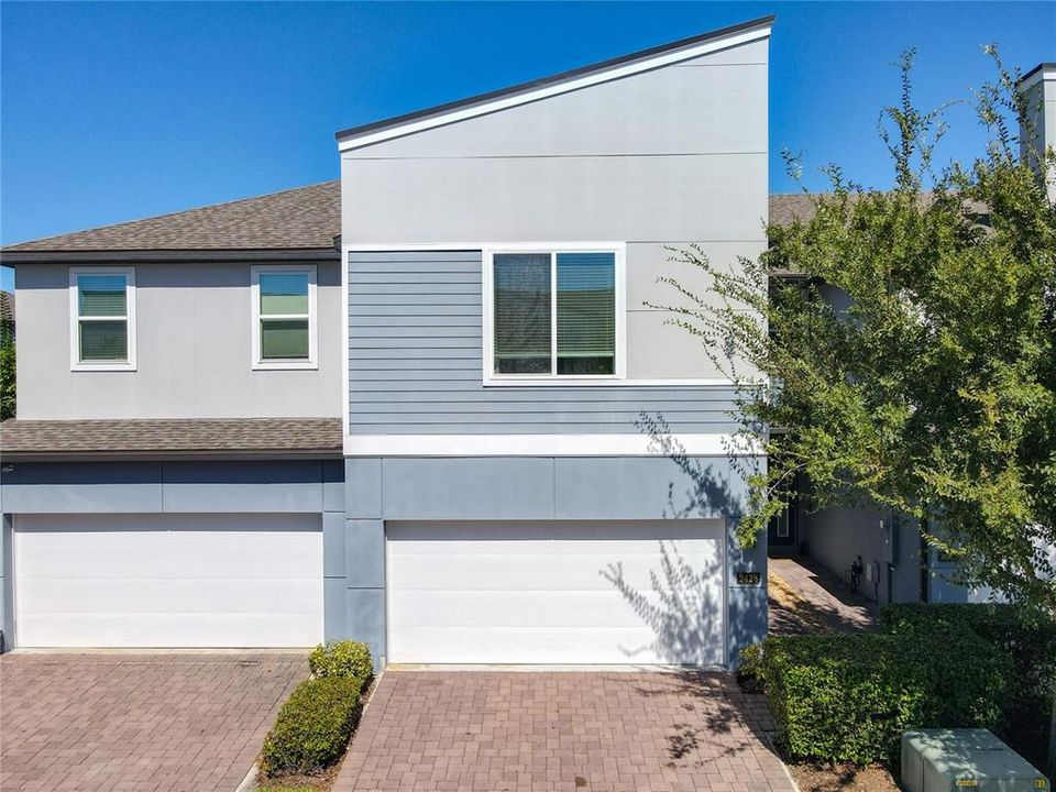 Recientemente alquilado: $2,700 (3 camas, 2 baños, 2042 Pies cuadrados)