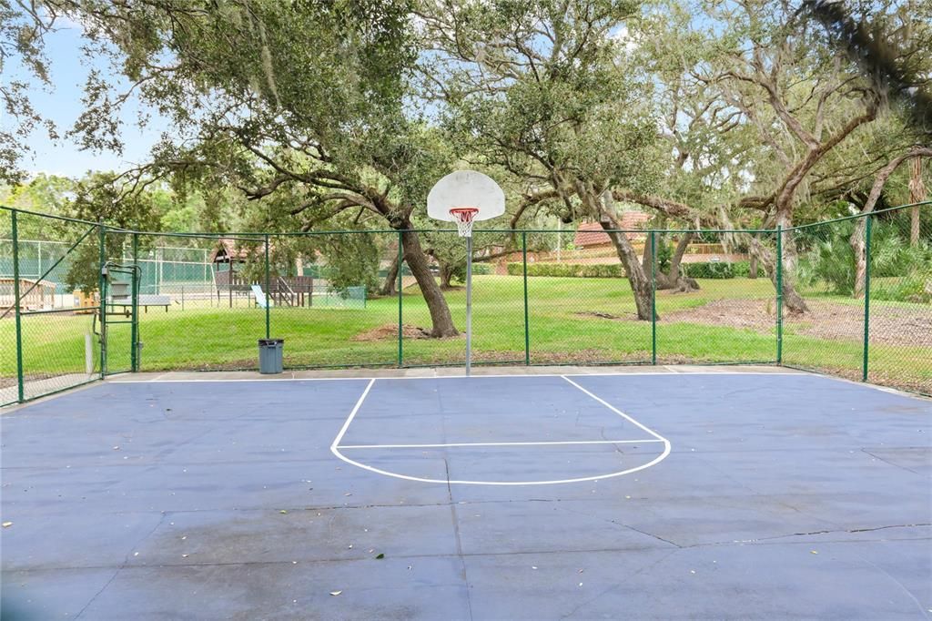 For Sale: $265,000 (2 beds, 2 baths, 1344 Square Feet)