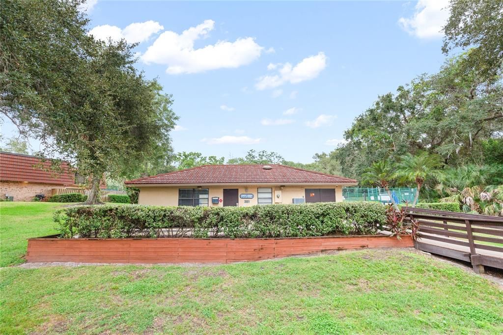 For Sale: $265,000 (2 beds, 2 baths, 1344 Square Feet)