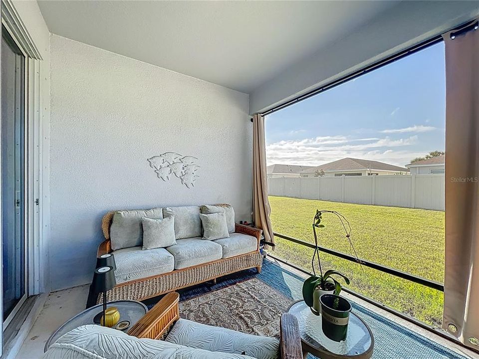 For Sale: $350,000 (3 beds, 2 baths, 1505 Square Feet)