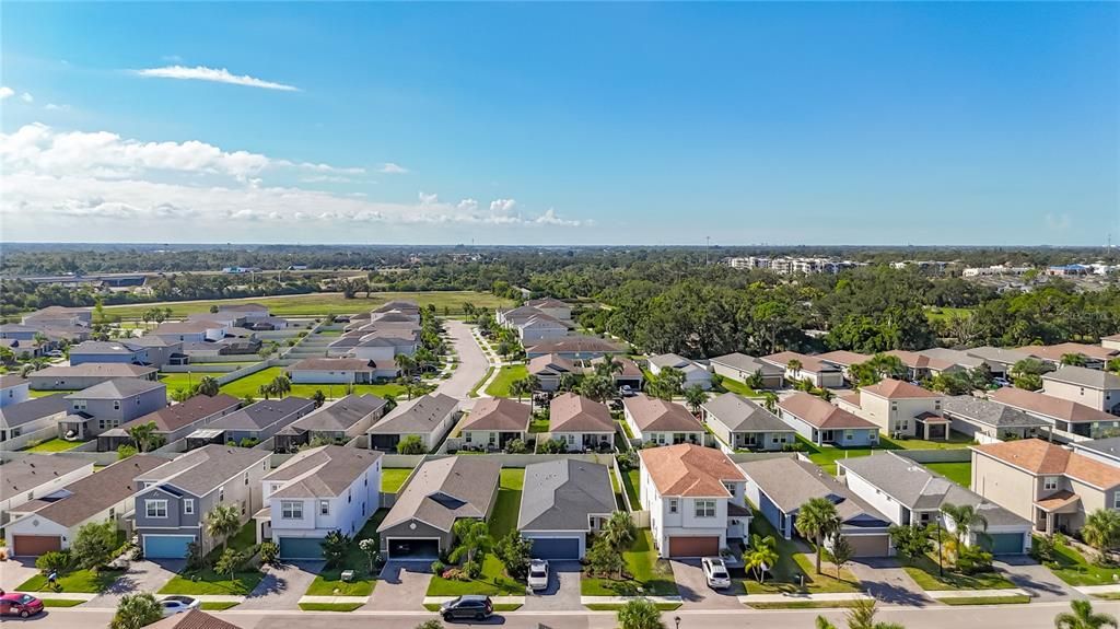For Sale: $350,000 (3 beds, 2 baths, 1505 Square Feet)