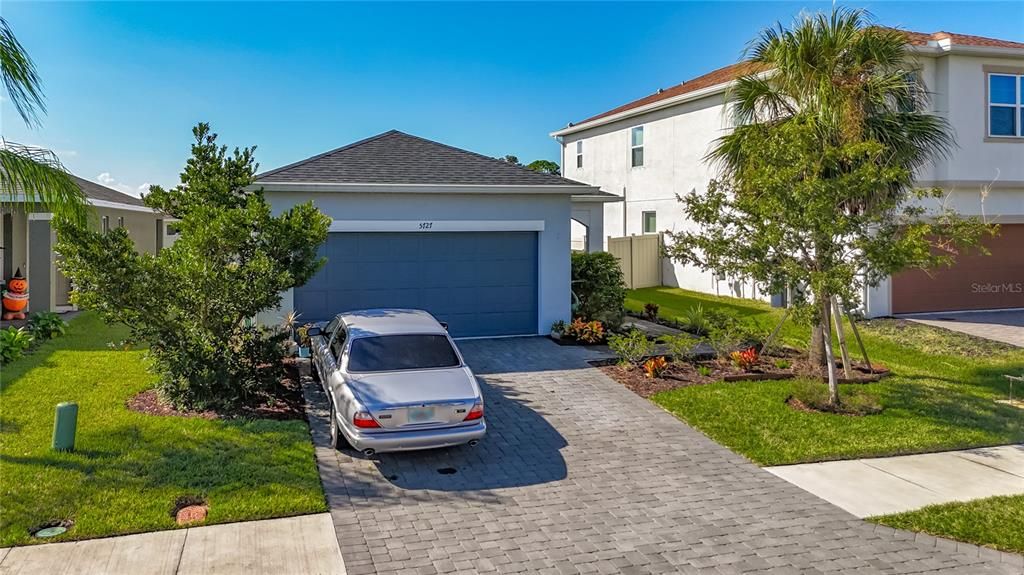 For Sale: $350,000 (3 beds, 2 baths, 1505 Square Feet)