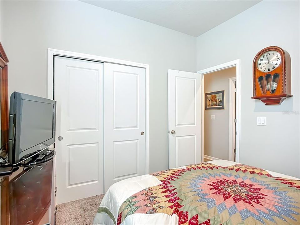 For Sale: $350,000 (3 beds, 2 baths, 1505 Square Feet)